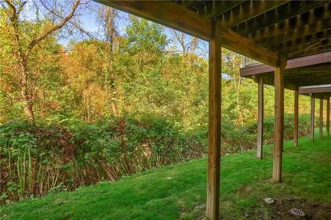 Building Photo - 126 Arbor Trail Dr