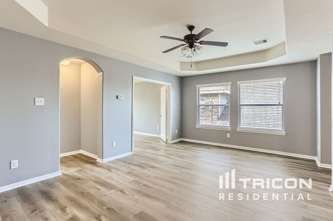 Building Photo - 24547 Bella Veneza Dr