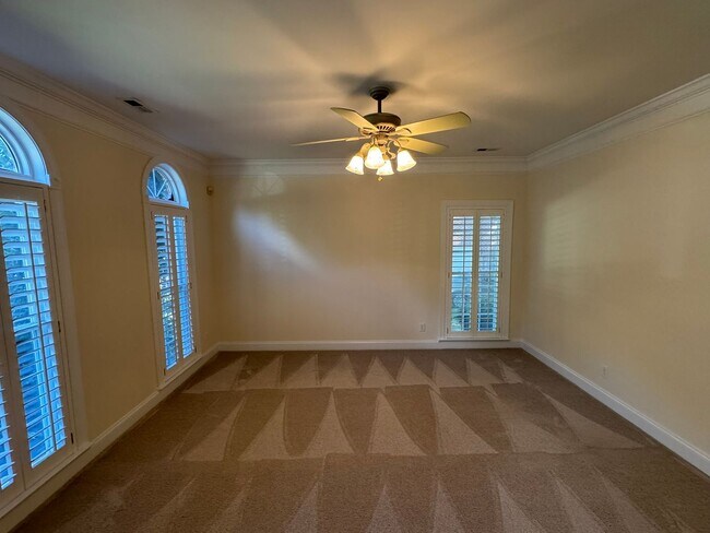 Building Photo - 7127 Weddington Brook Dr