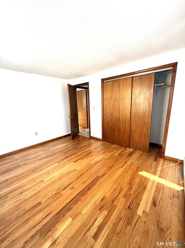 Building Photo - 189 Oakland Ave