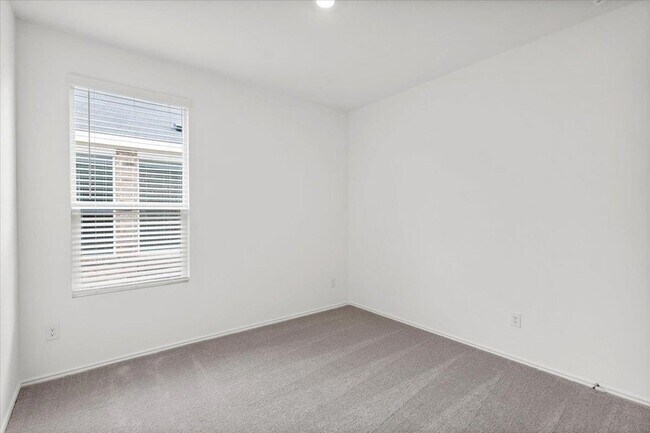Building Photo - 128 Rodney Boat Rd
