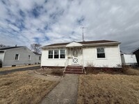 Building Photo - 114 Martin Ave