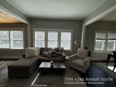 Building Photo - 3704 42nd Ave S