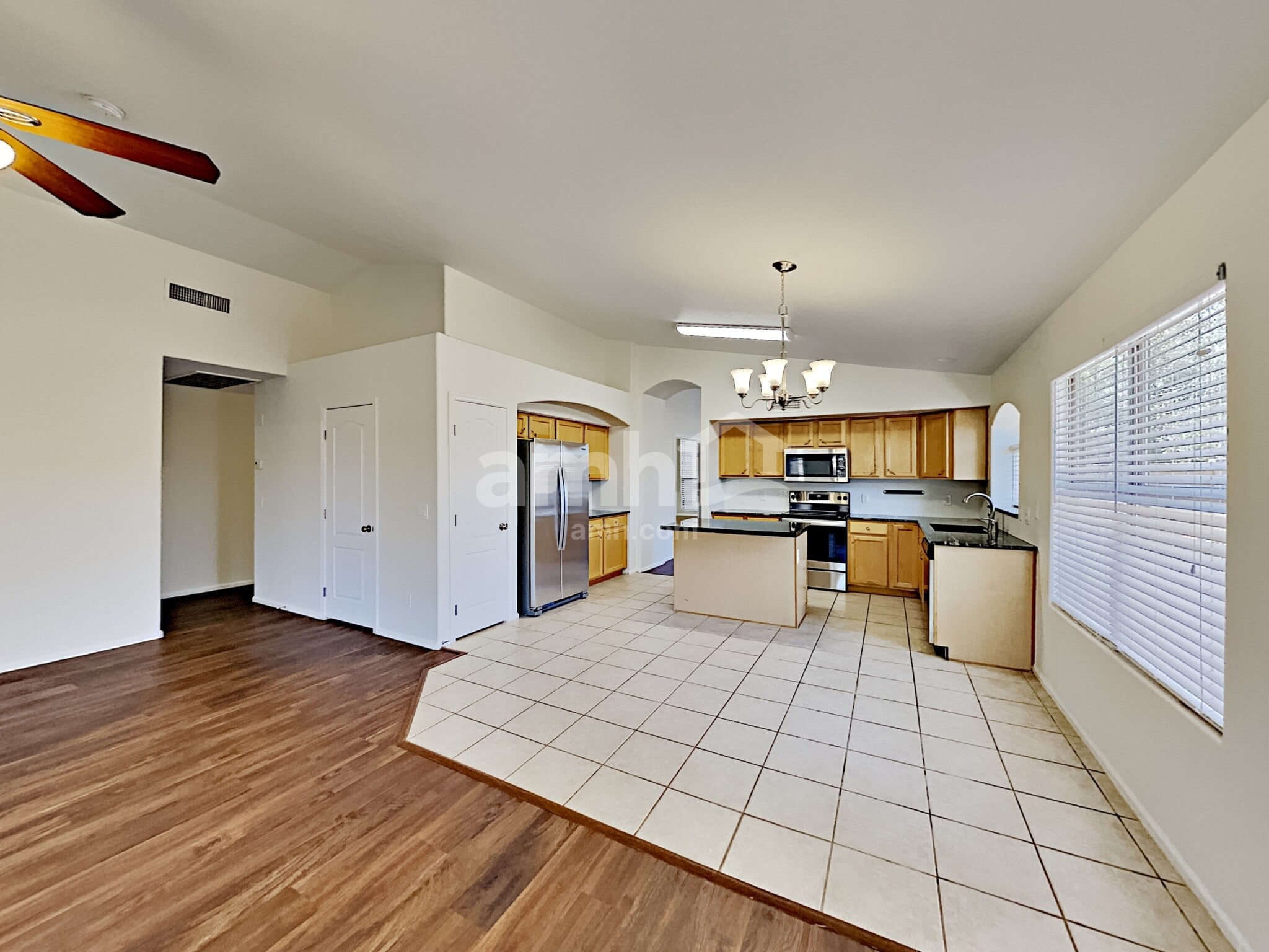 Building Photo - 10262 W Patrick Ln