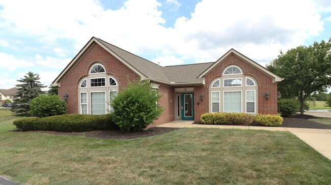 Building Photo - 681 Spring Valley Dr