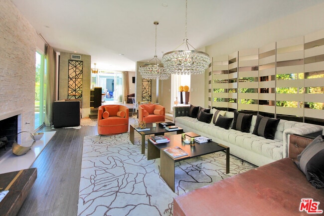 Building Photo - 3054 Elvido Dr