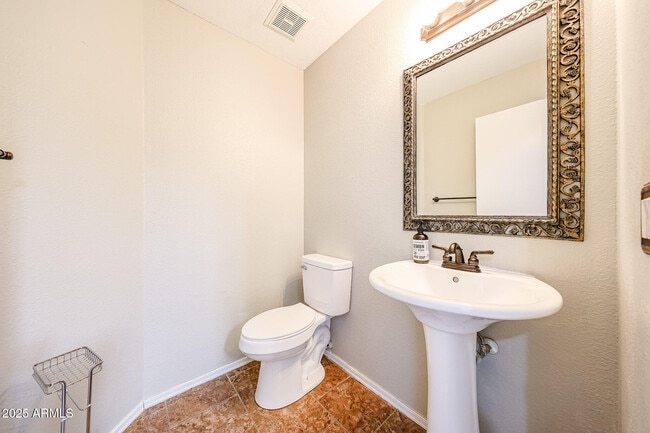 Building Photo - 3534 W Chama Dr