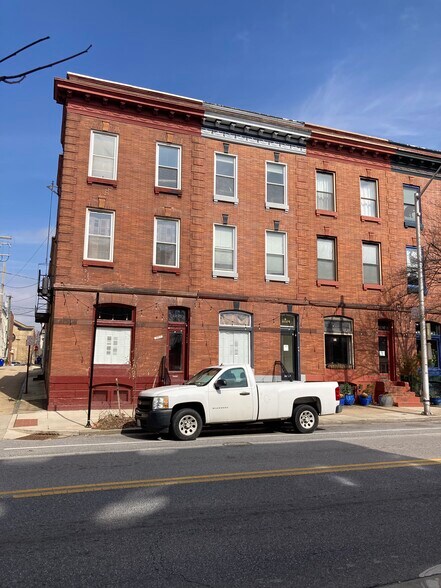Building Photo - 2124 E Baltimore St