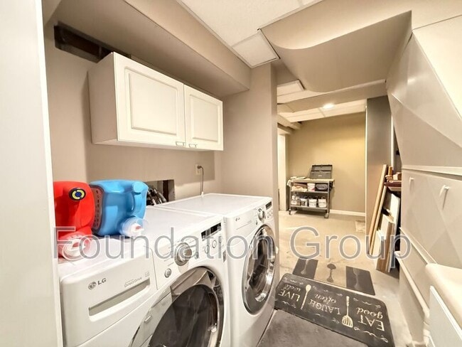 Building Photo - 3417 122nd Pl NE