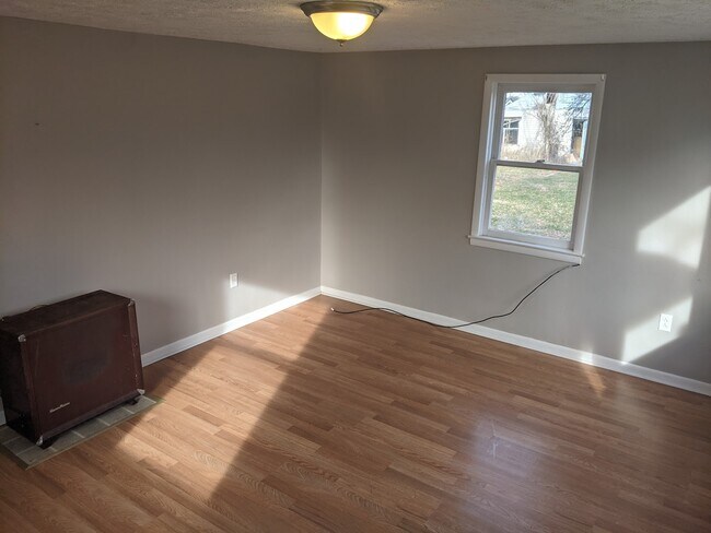 Living room - 1415 S 8th St