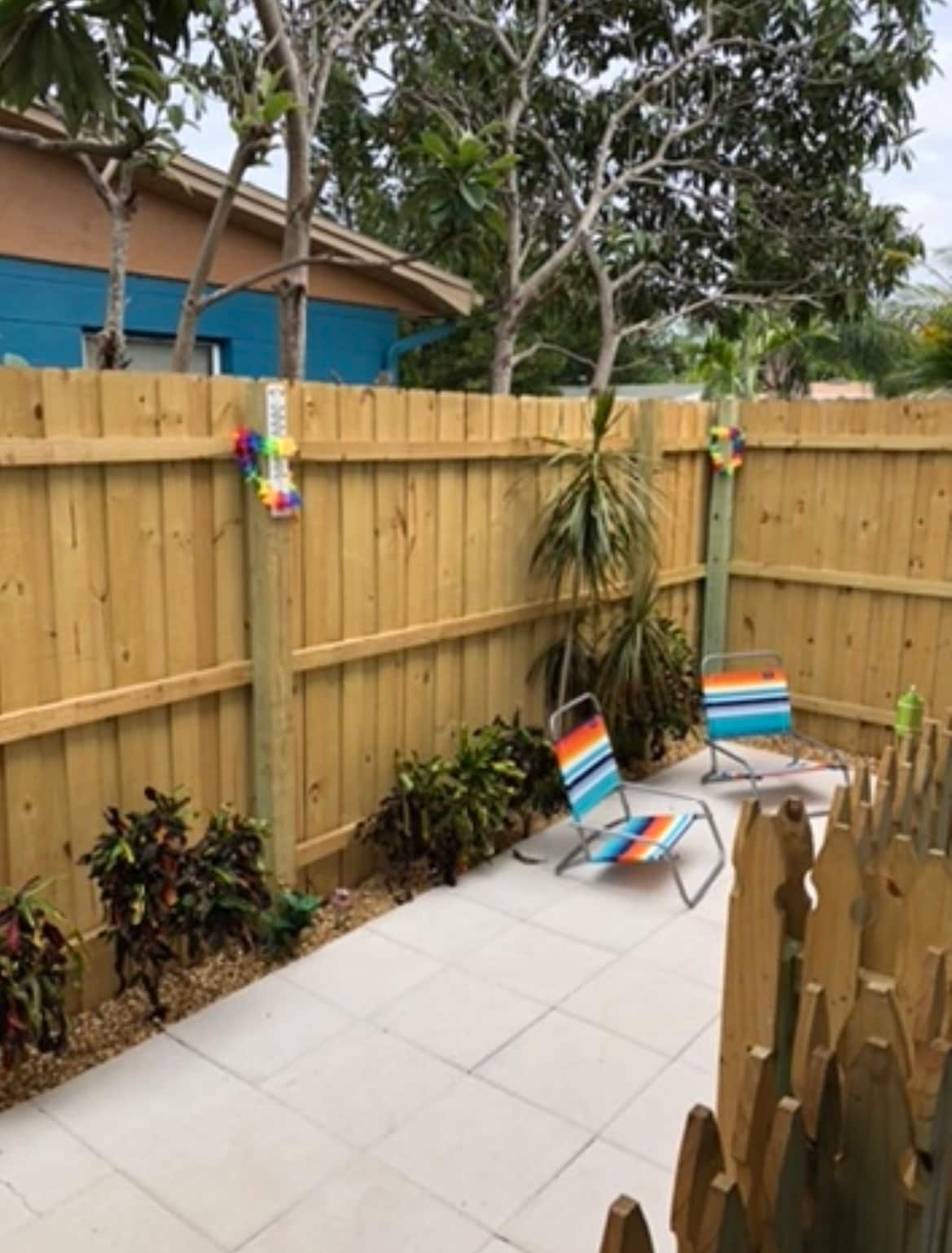 Building Photo - 5321 Newton Ave S