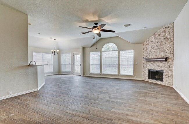 Building Photo - 6319 Deep Canyon Dr