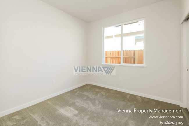 Building Photo - 3935 Prairie Blues St