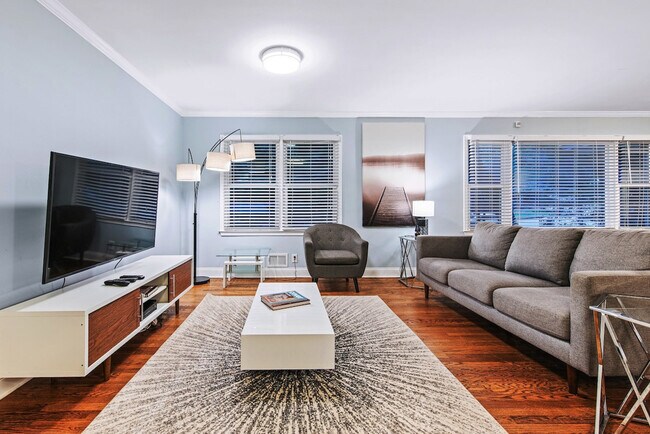 Building Photo - 2596 Dawn Dr