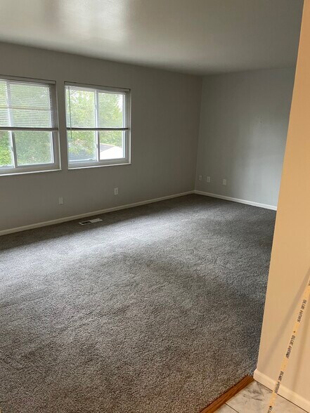 Building Photo - 4709 Croftshire Dr