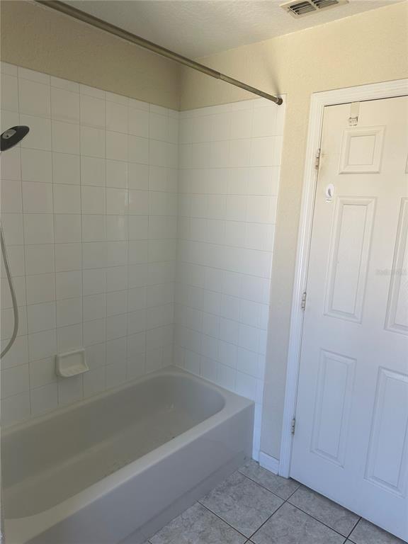 Building Photo - 2746 Heron's Landing Dr