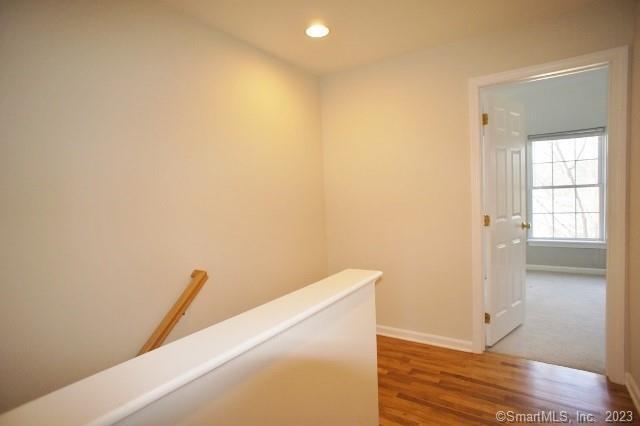 Building Photo - 32 Oakwood Ave