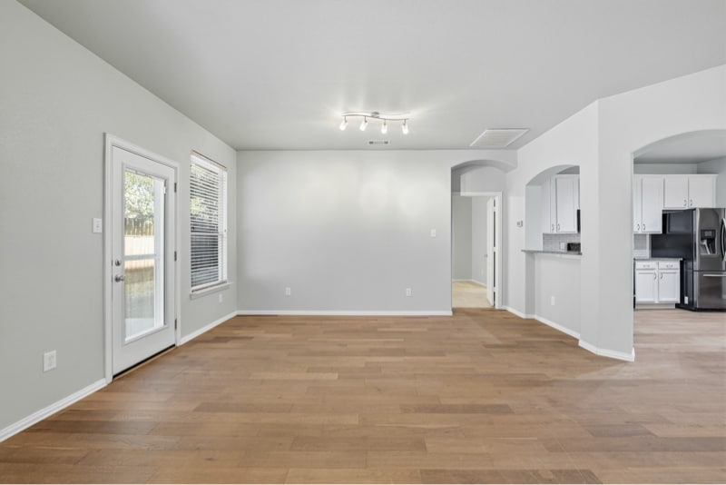 Building Photo - 4405 Grassy Glen Dr