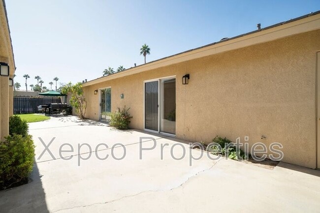 Building Photo - 41680 Maroon Town Rd