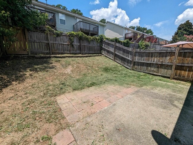 Building Photo - 2410 Quazar Cir