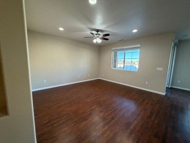 Building Photo - 2485 Makenna Dr