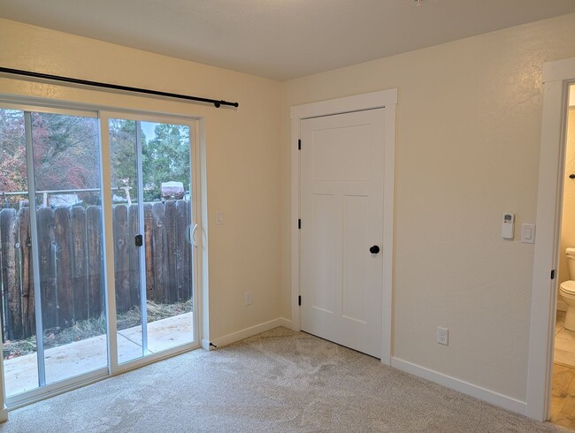 Building Photo - Brand New Single Level Home, Furnished or Unfurnished, Private Patio