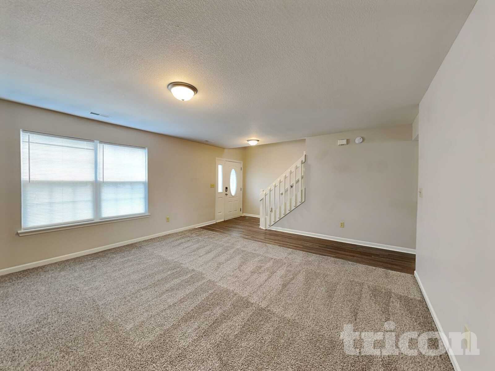 Building Photo - 87 Lasalle Ln