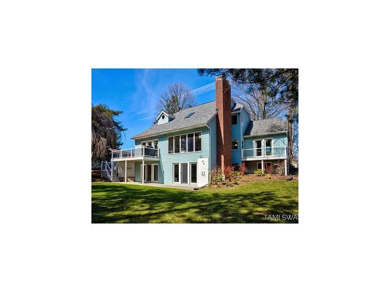 Back Yard - 17756 Brucker St