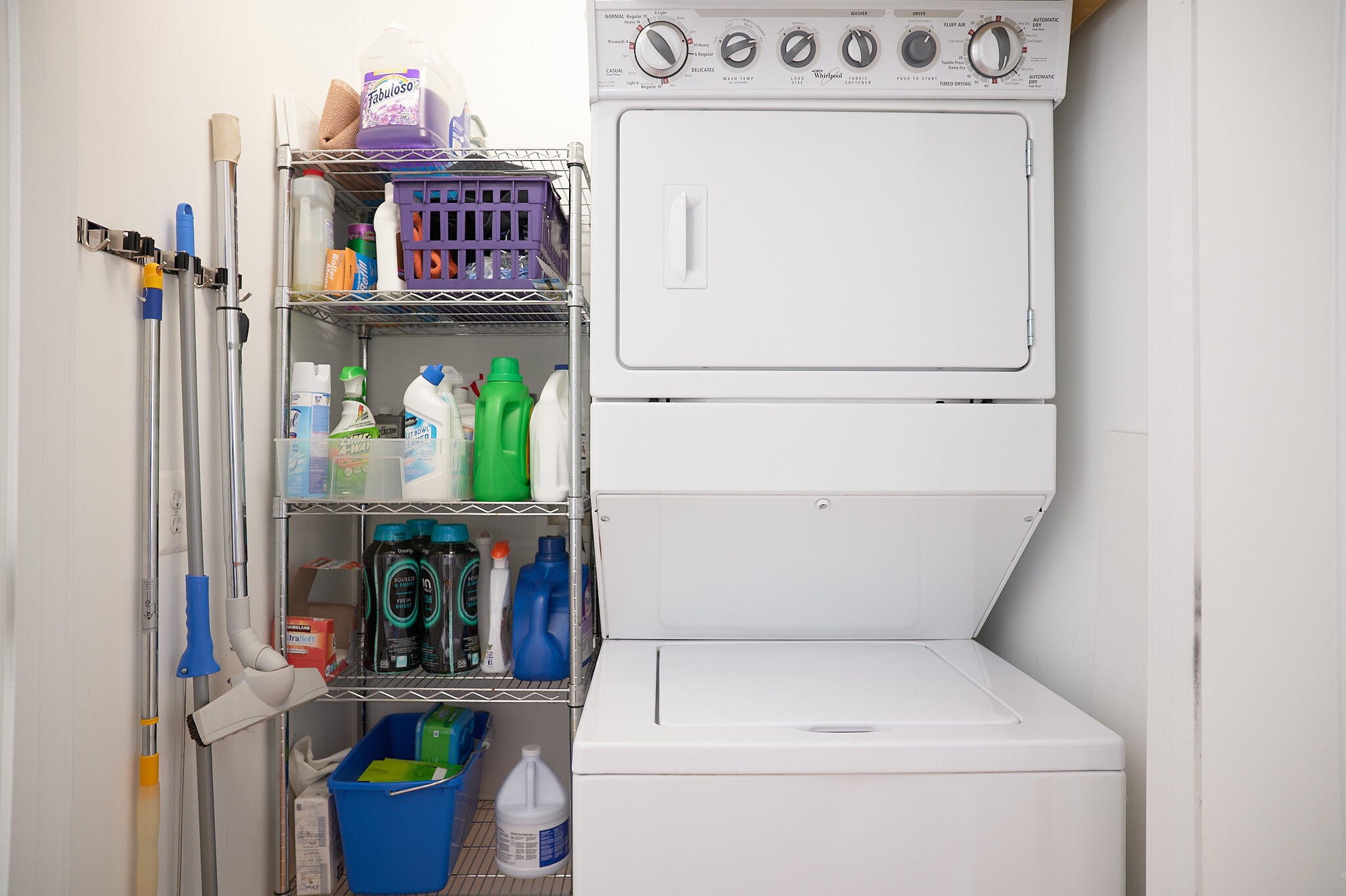 Upper Level Laundry - 5936 3rd St N