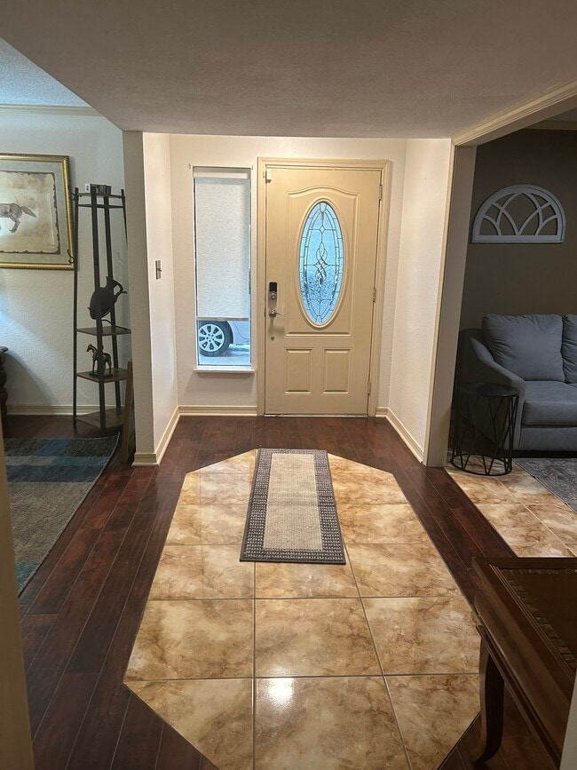 Building Photo - 331 Buena Vista Rd