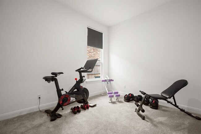 Building Photo - 385 Barnhill Lp