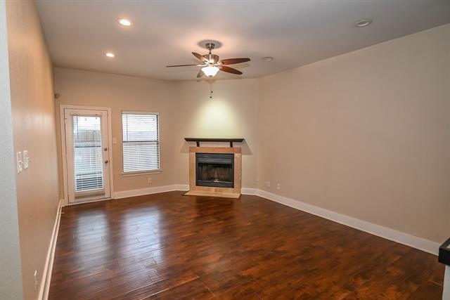 Building Photo - 7340 Skillman St
