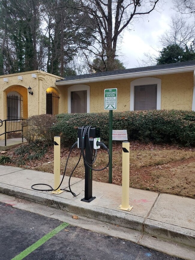 Building Photo - Open House Sunday 03/1/2026 from 3:00 PM to 3:30 PM