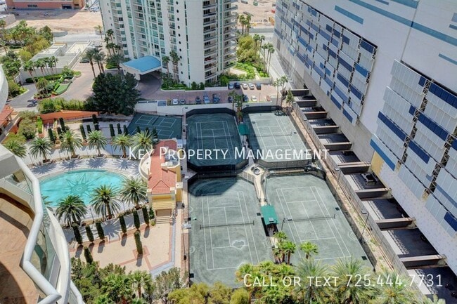 Building Photo - 3 BEDROOM 3 BATH LUXURY HIGH RISE CONDOMIN...