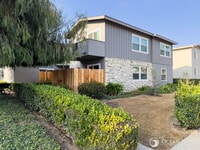 Building Photo - 1 Bedroom Apartment for Rent in Midtown Ve...