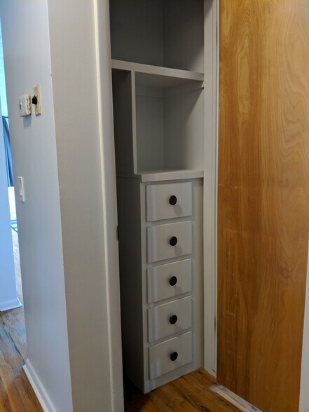 Building Photo - 1212 22nd St