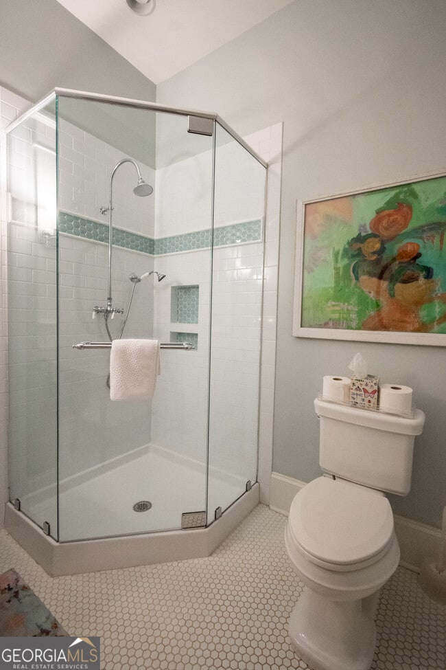 Building Photo - 290 Milledge Cir