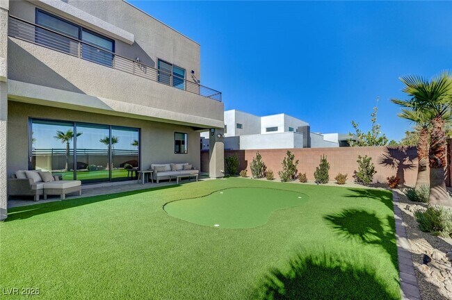 Building Photo - 4056 Desert Trce Ct