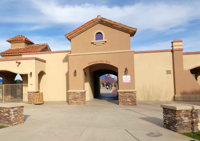 Building Photo - Stunning 4-bedroom, 2-bathroom home located in the vibrant community of Sahuarita, AZ