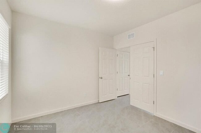 Building Photo - 12259 Rimini Wy