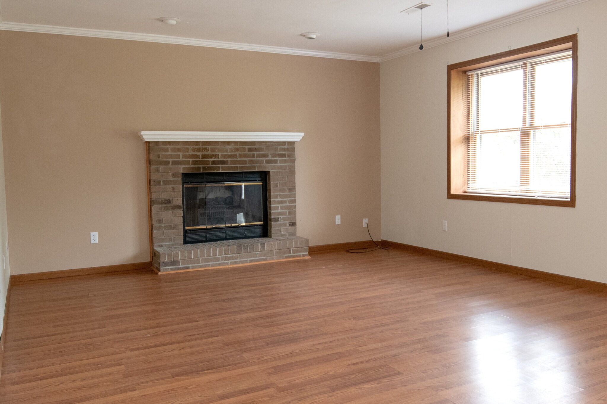 Building Photo - 123 Pierre Pl