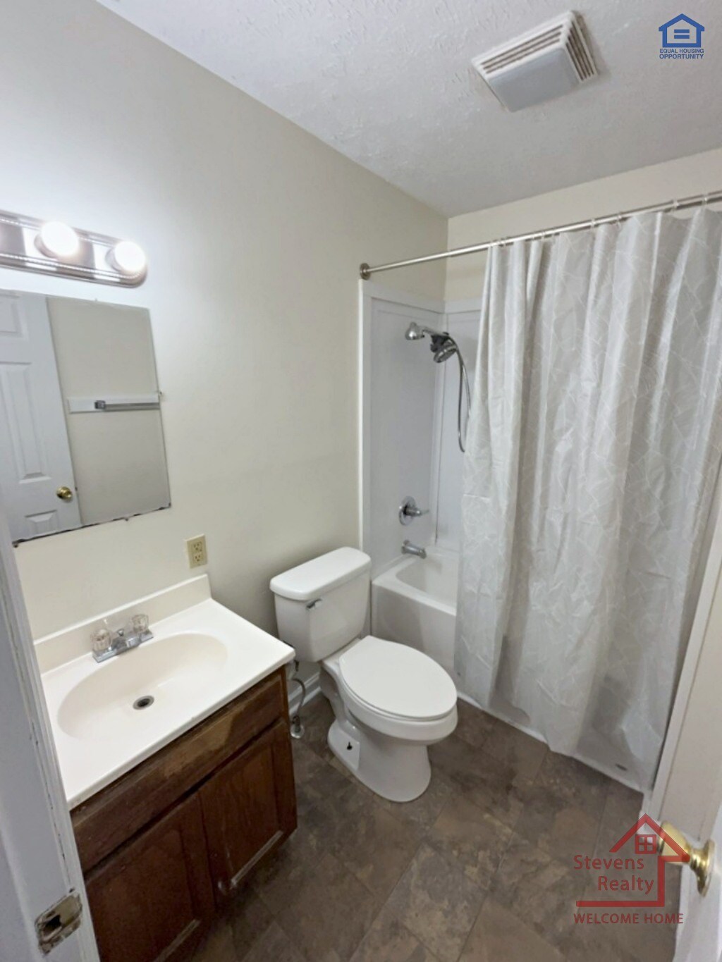 Building Photo - 68 Dogwood Pointe Dr