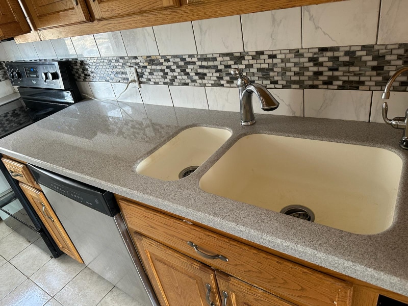 Building Photo - 54 Eaton St