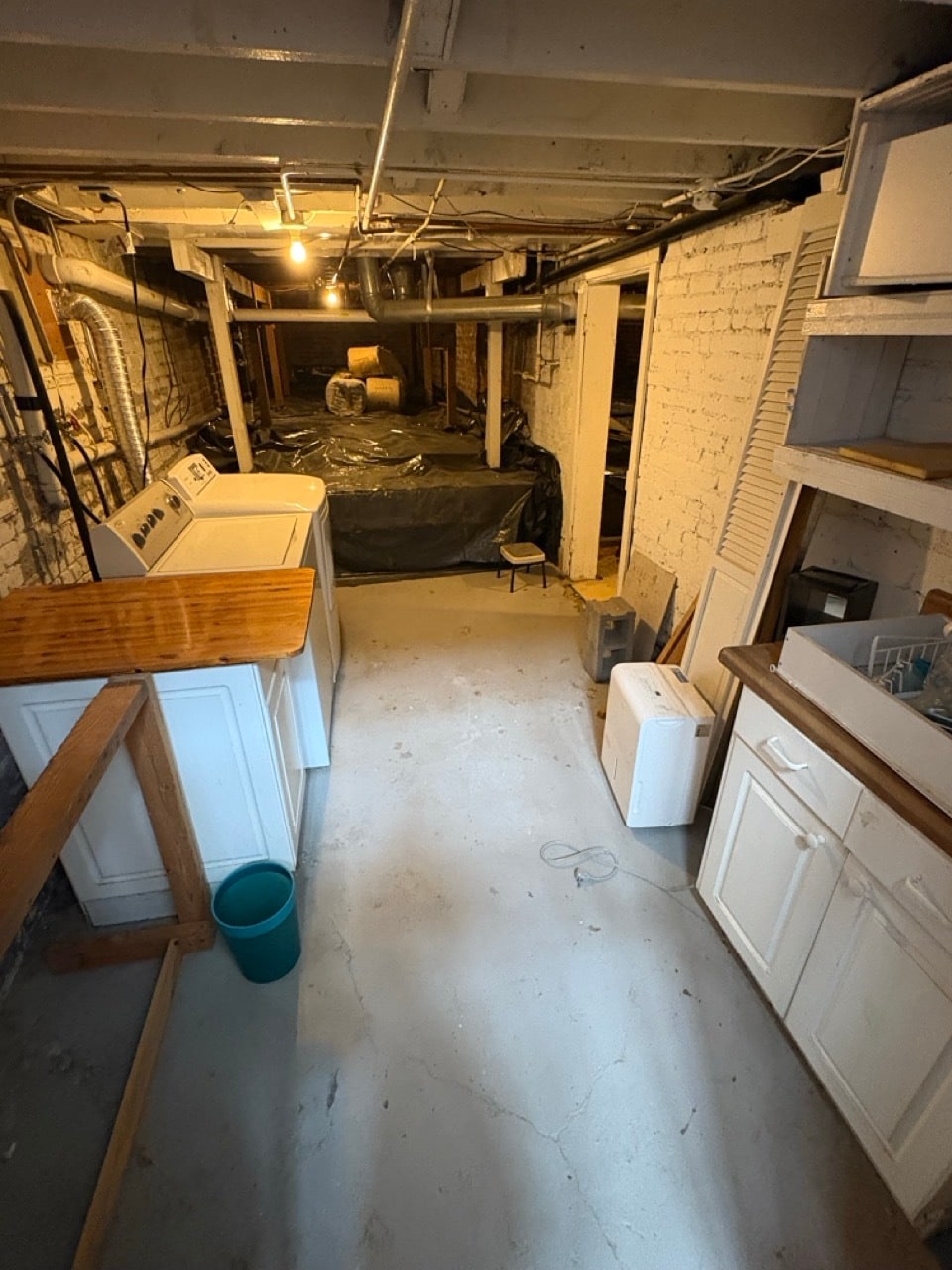 Basement - 3406 N Raleigh St