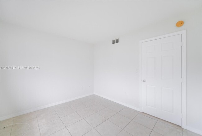 Building Photo - 7737 SW 88th St