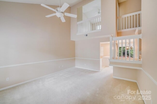 Building Photo - 15021 Deshler Ct