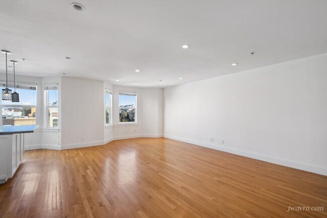 Building Photo - 641 Natoma St