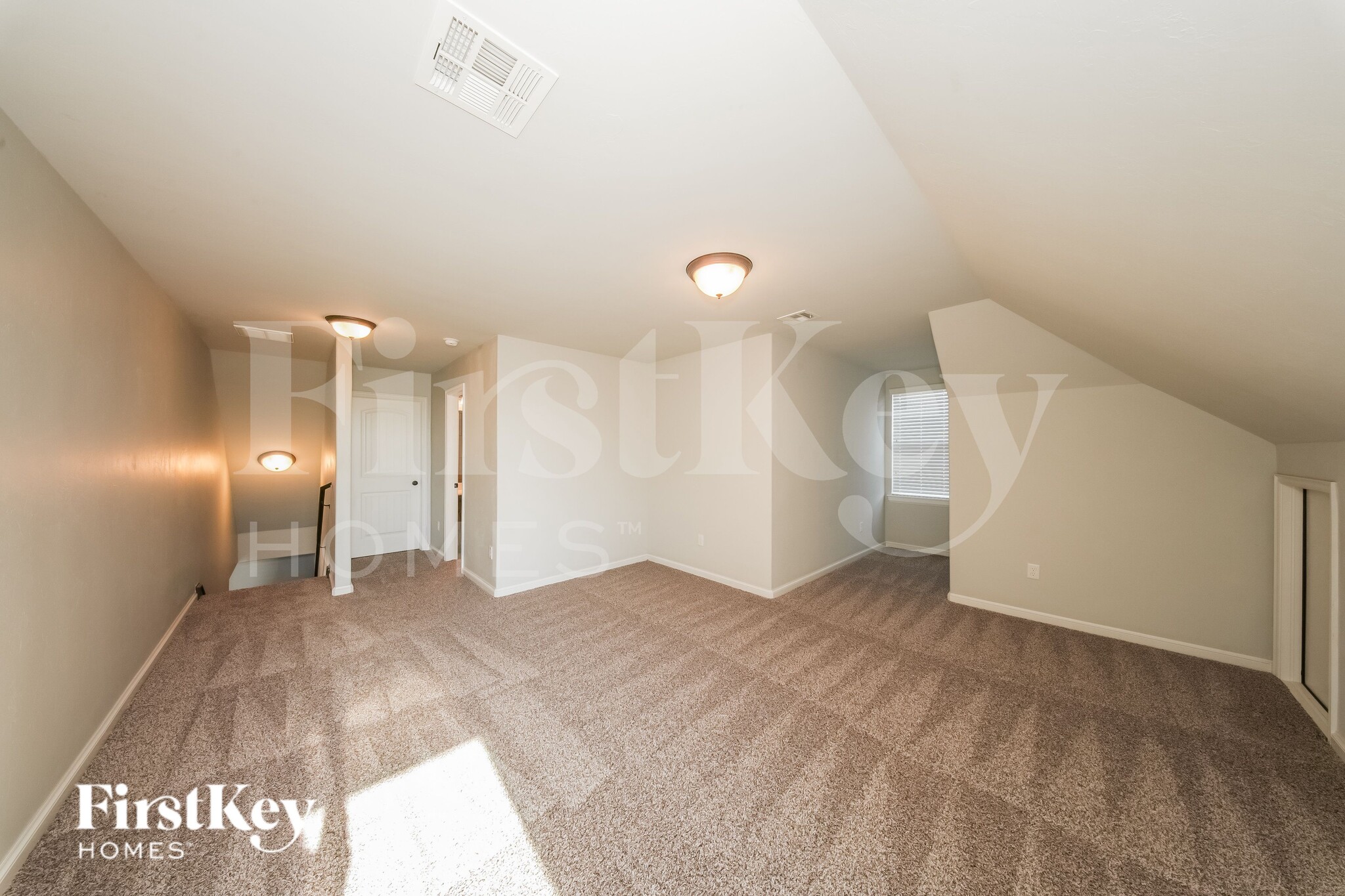 Building Photo - 2525 NW 194th St