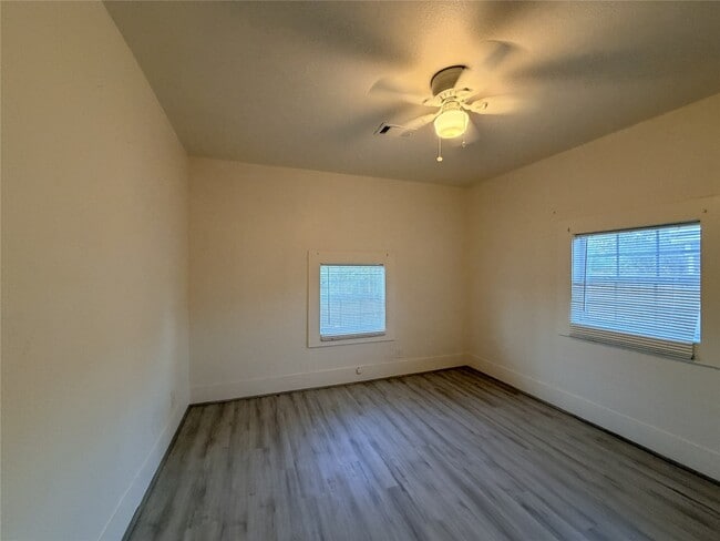 Building Photo - 3014 Rosalie St