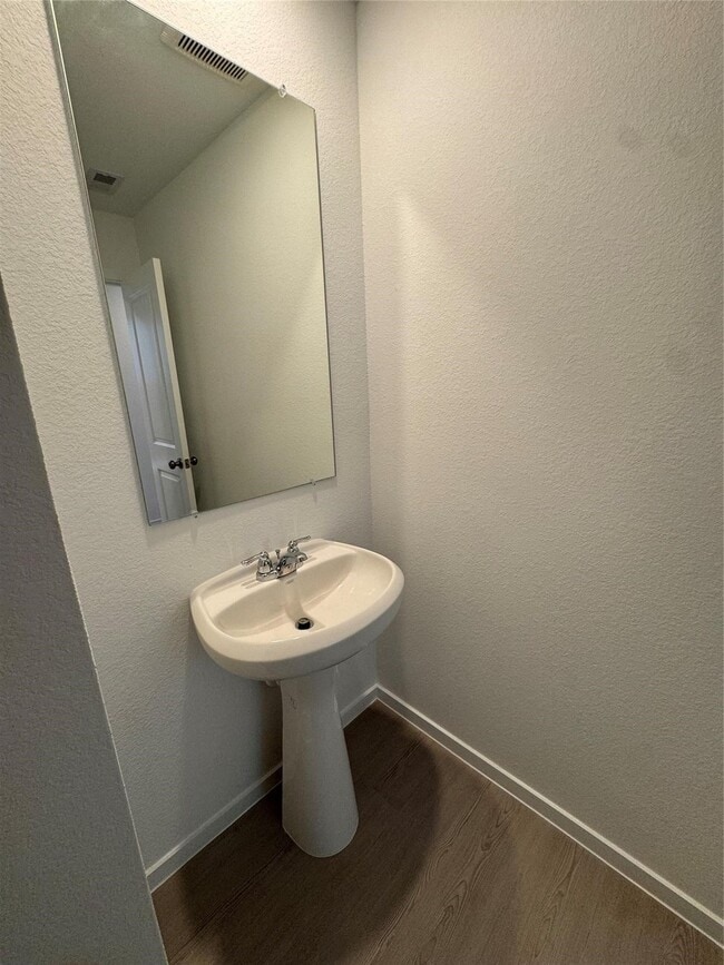 Building Photo - 18247 Via Aurelia Dr